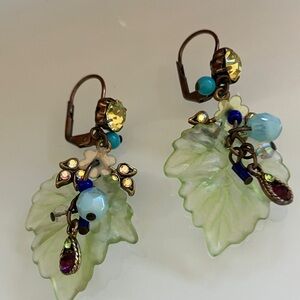 NWOT Leaf, Crystal & Bead Earrings
